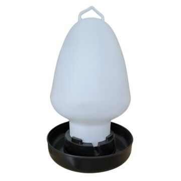 Bekas Minuman Ayam / Water Container